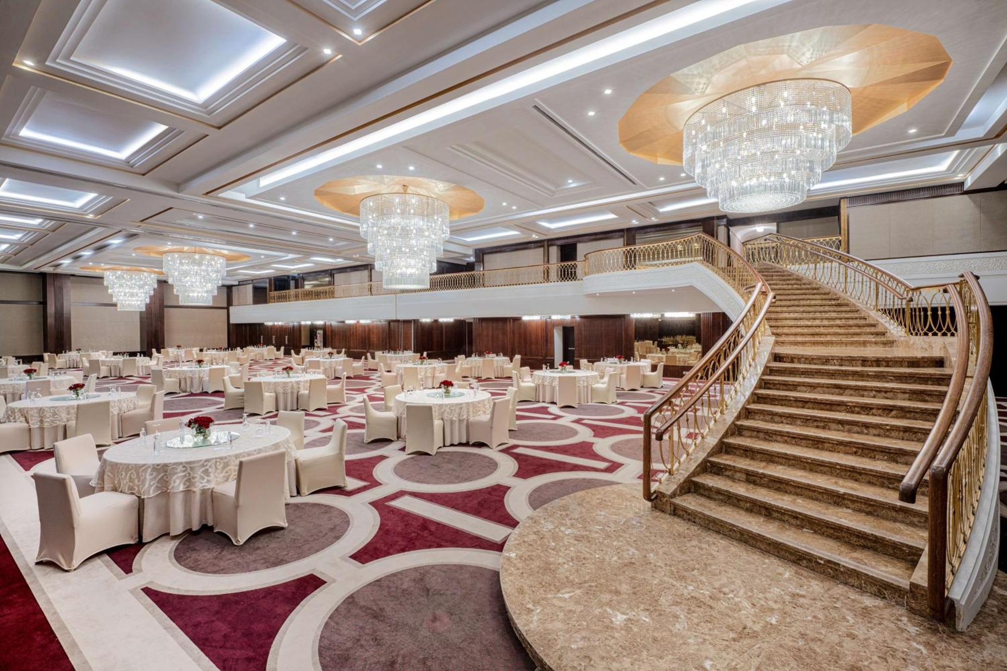 Hotel The Galleria Jeddah, Curio Collection By Hilton
